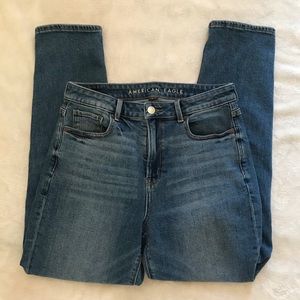 American Eagle Mom Jeans